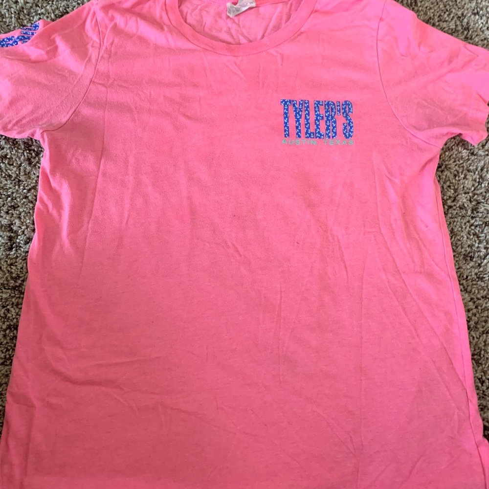 Pink Tyler’s Austin Texas tee